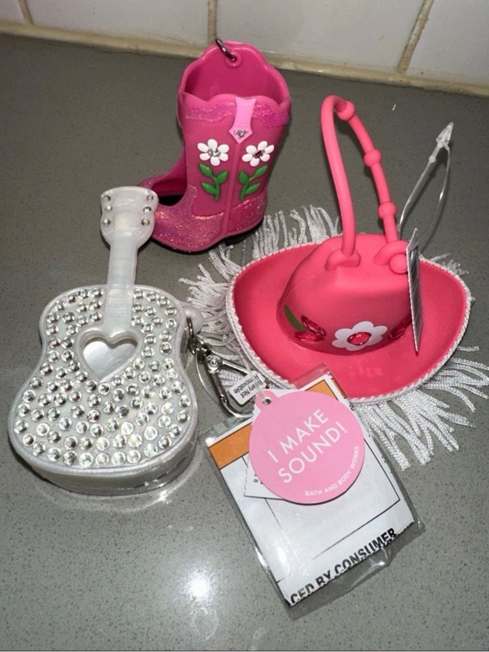 BBW Guitar, Boot & Hat PocketBac Holder Set with 3 Refills Sweetest Song 6 Pcs